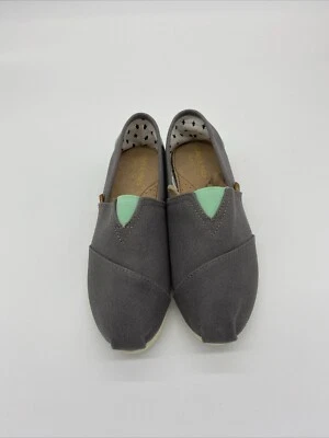 Zapatos planos de lona Robles y Pinos talla 8 nuevos grises y verde azulado Foto 1 de 4