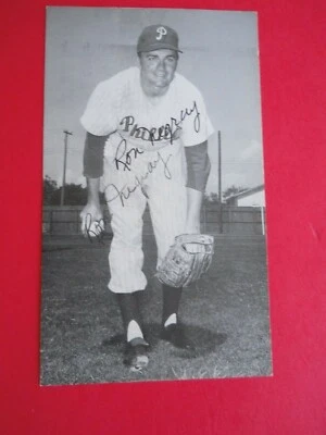 Ron Negray - Autographed 3 1/4" X 5 1/2" JSA Certified Postcard - Phillies - P - Image 1 of 2