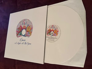 Queen A Night At The Opera Studio Collection WHITE LP Vinyl Record MINT - Imagen 1 de 7