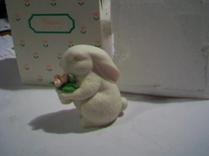Dept 56 Porcelain Easter Standing Rabbit 2003 Figurine w/Original box #24442 - Picture 1 of 6