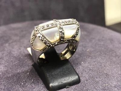 anello madreperla e argento con zirconi - Immagine 1 di 4