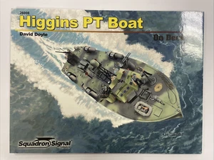 Higgins PT Boat on Deck - Squadron/Signal Publication No. 26008, 80 Pages - Foto 1 di 2
