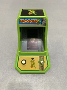 Frogger Table Top Arcade Handheld Video Game Sega Coleco Working Tested 80s - Picture 1 of 11