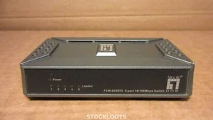LevelOne FSW-0508TX Fast Ethernet Switch 5 Port 10/100Mbps Desktop EXCL PSU - Afbeelding 1 van 3