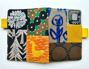 Hobonichi Techo Mina Perhonen Notizbuchhülle (nur Einband) gelb Mix neu im Karton - Bild 1 von 8