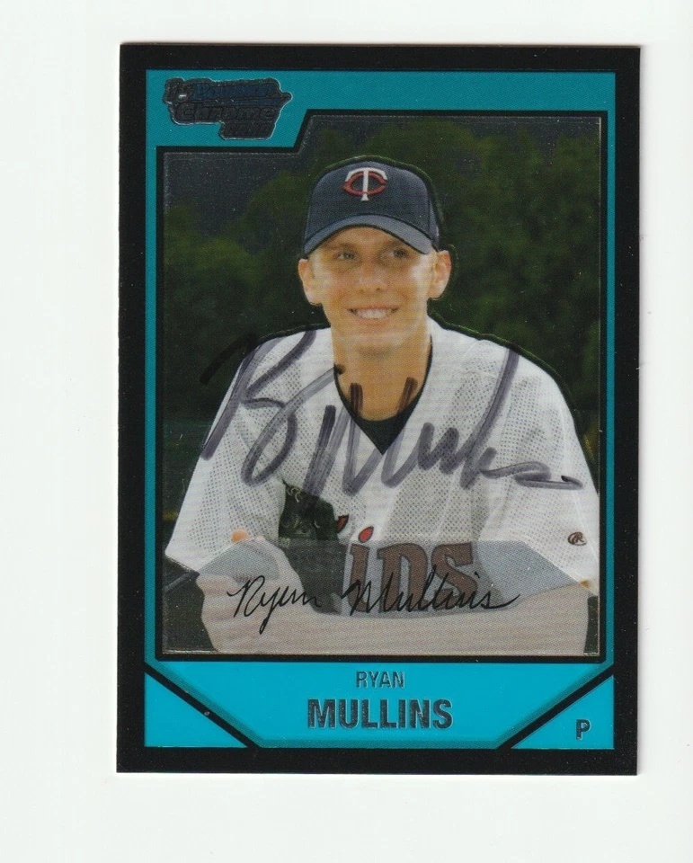 Ryan Mullins Signed 2007 Bowman Prospects Chrome Card Auto Twins Autograph COA - Image 1 of 1