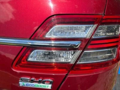 LUZ TRASERA INTERIOR PASAJERO TAPA MALETERO MONTADA 13-19 FORD TAURUS FÁBRICA FABRICANTE ORIGINAL Foto 1 de 4