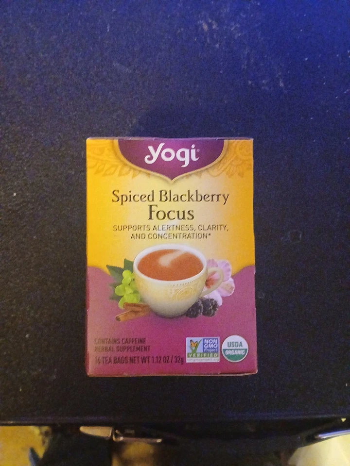 Yogi Tea, Té Verde ESPECIADO MORA FOCUS, Wellness 16 Ct (1 Caja) 11/09/2025 Foto 1 de 4