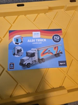 ALDI Grocery Truck Building Block Set Bee Happy 2024 Limited Edition 212 Pieces - Image 1 of 2