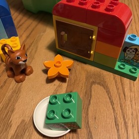 Lego Duplo 10570 All-in-One-Gift Set  Bricks Pet House Set Cat & Dog Incomplete