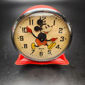 Rare 1930s Disney Ingersoll Animated Nodding Mickey Mouse Vintage Clock