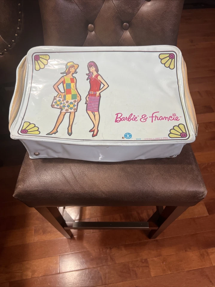 Vintage (1965) Barbie & Francie Suitcase Light Blue Mattel Rare Collectible - Image 1 of 4