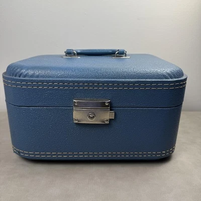 Vintage Blue Vinyl Train Case Vanity Cosmetic Makeup Box Mirror Lock Keys Lining - Image 1 of 4