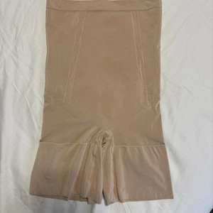 Pantalones Cortos Spanx Para Mujer Ajustados Cognito Medio Muslo Modeladores ¡Body Desnudo! Talla XL - Imagen 1 de 9