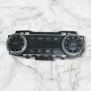 Mercedes W204 Heater Climate Control Panel Switch Air Con A/C Unit 2049009104 - Picture 1 of 2
