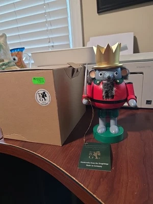 ERZGEBIRG RICHARD GLÄSSER NUTCRACKER 7.5” RAT KING WITH SWORD WOODS CHRISTMAS  - Image 1 of 4