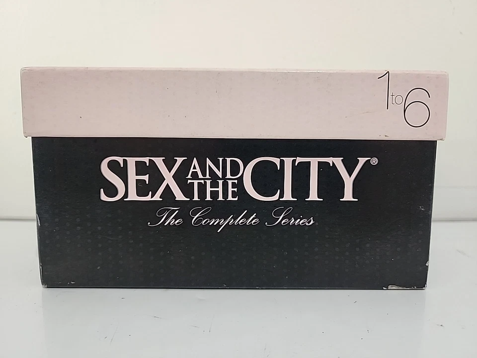 Sex And The City - The Complete Series - Box Set - Seasons 1-6 Region 4 PAL MA15 - Image 1 of 4