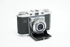 Zeiss Ikon Contina II 524/24 35mm Film Camera Novar 45/3.5 + Case TESTED - Picture 1 of 9