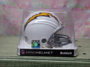SAN DIEGO CHARGERS 1961-73 VSR4 UNSIGNED T/B MINI HELMET (NEW) - Picture 1 of 1