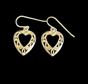 Vintage Filgree Heart Earrings ~ 925 Sterling Silver - Picture 1 of 4