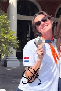 van der SLOOT Sabrina - NED - Olympia 2024 - Wasserball - BRONZE - 3.OS 24 (3) - Bild 1 von 1