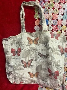 Beautiful Butterfly Covered Design Large Tote Bag with One Button Fastener - Picture 1 of 3