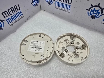 System Sensor 2351/EC Smoke Detector - Photo - Image 1 of 4