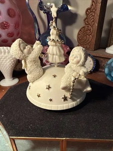 Caja de música Snow baby Dept 56 recortar el árbol funciona - Imagen 1 de 5