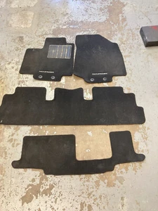 2022 - 2025 NISSAN PATHFINDER INTERIOR FLOOR CARPET COVER MAT SET OF 4 OEM - Bild 1 von 1