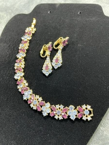 Vintage Crown Trifari Purple Lavender Rhinestone Necklace Earring Jewelry Set - Picture 1 of 9