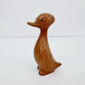 Estatuilla de pato de resina de madera sintética MCM - ojos de estrás, Hong Kong - Imagen 1 de 9