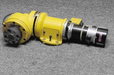 TAMAGAWA SEIKI DC SERVOMOTOR ENCODER TS1905N137E11,FANUC ROBOT,GEARED ARM FREE - Image 1 of 4