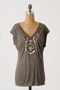 ¡NUEVO! Top XS Anthropologie "CapaceTee" con cuentas $78 - Imagen 1 de 2