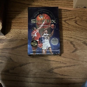 MINT IN BOX 1994-95 SkyBox Premium Series 1 Basketball Box - Picture 1 of 2