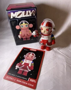 Mega Space Molly 100% Serie 3 Team Coca Cola Secret - Bild 1 von 3