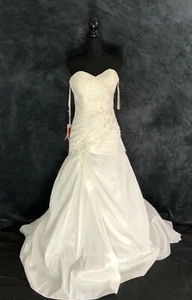 NEW WEDDING DRESS BY JULIAN AND ADAM 10 12 14 , BRIDAL GOWN, BERKETEX RRP £899 - Picture 1 of 6