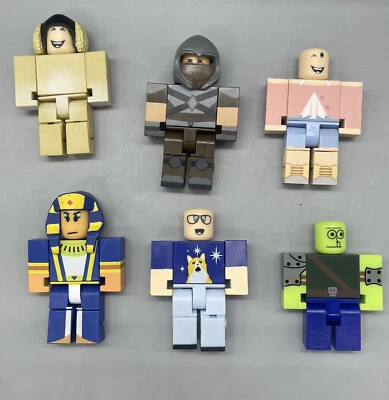 Lote de figuras Roblox (Klown King, por tienda, Monster Island, Hexaria, etc.) Foto 1 de 4