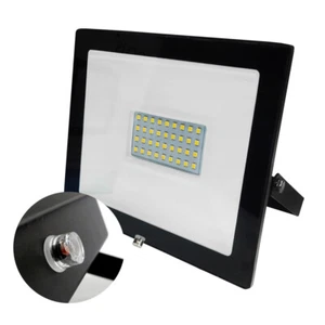 LED Fluter mit Sensor Außen Strahler 50W Garten Lampe Scheinwerfer - Bild 1 von 6