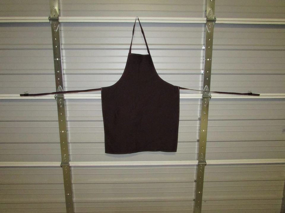 NEW HEAVY DUTY COTTON WORK APRON, 33" x 25", DARK CHOCOLATE (J) - Image 1 of 1