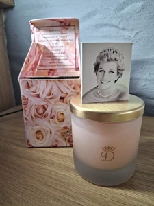 Diana, Princess of Wales Memorial Fund Slatkin & Co English Garden Roses Candle - Picture 1 of 6