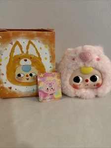 Baby drei Original Plüschpuppe Spielzeug - verbessert - rosa Schwein - US-Verkäufer - schneller Versand - Bild 1 von 3