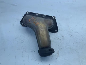 13-14 Mercedes-Benz C300 3.5L Left Exhaust Manifold T - Picture 1 of 8