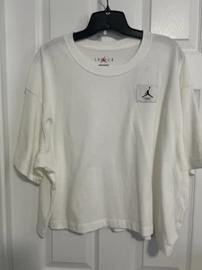 BNWT WOMEN'S NIKE AIR JORDAN FLIGHT CROP TEE (#DD7054-100) US EXRTA LARGE (XL) - Picture 1 of 6