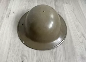 Orig Britischer Tellerhelm - Stahlhelm British Army MKII Steel Helmet WWII 1940 - Bild 1 von 5