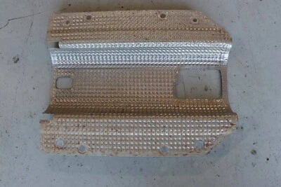 Aston Martin V8 Vantage Roadster 2008 Tunnel Heat Shield J156 - Photo 1/2