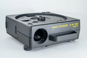 Kodak Carousel S-AV 1050 Projector - Complete Package - near MINT condition - Picture 1 of 21