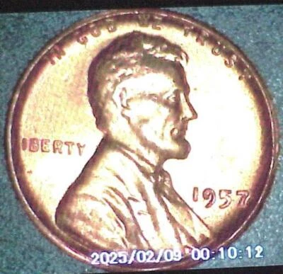 1957-P LINCOLN 1 Cent - Lg. Date - Red -Unc. - Filled 9 & 5 Error - Image 1 of 3