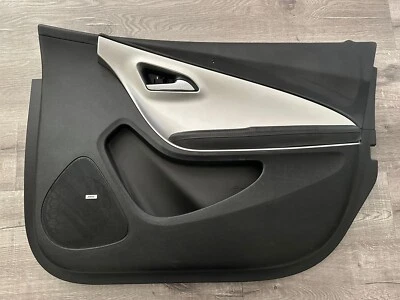 2011-2014 Chevrolet Volt Door Trim Passenger Side 22805174 Door - Image 1 of 4
