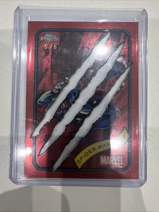 2025 Topps Chrome Marvel SPIDER-MAN 2099 CLAWED Red Refractor 5/5 SSP Last Print - Bild 1 von 10