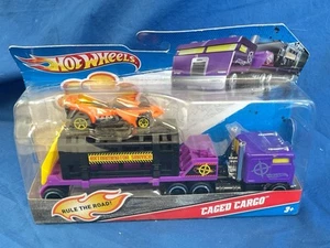Hot Wheels 2011 Rule The Road Caged Cargo Transport And Car - Picture 1 of 5